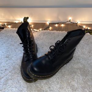 DOC MARTENS - 1460s